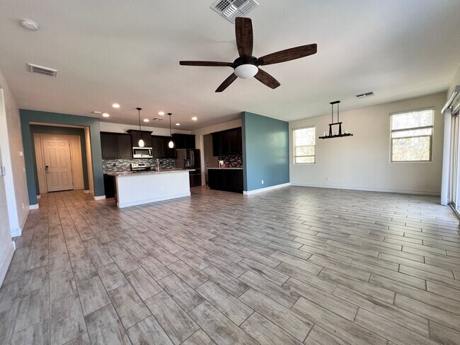 Foto del edificio - Mills Run Community (Ironwood & Ocotillo) ...