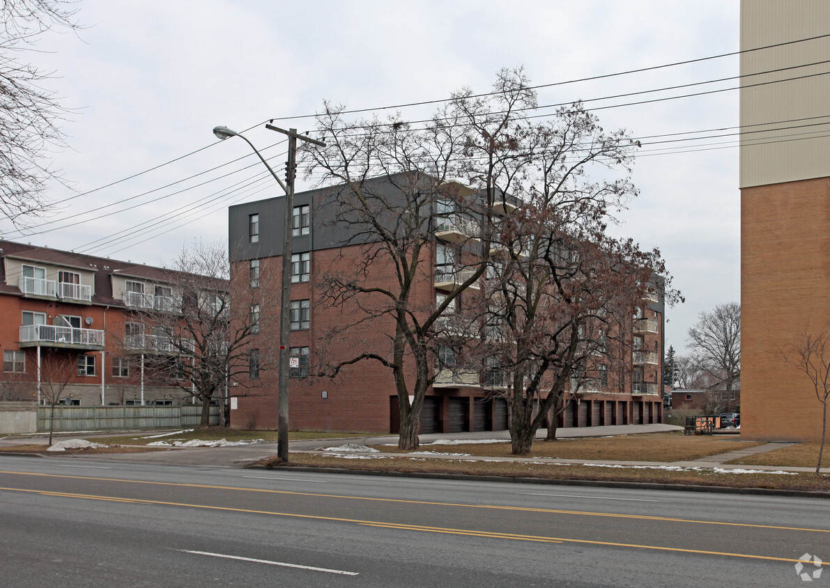 Primary Photo - 895 Kennedy Rd