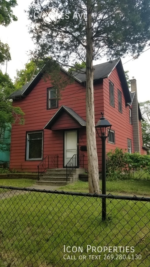 Building Photo - Single Family Home for Rent!