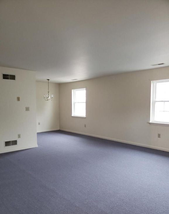 Foto del edificio - 1 br, 1 bath House - 1747 LONG DRIVE