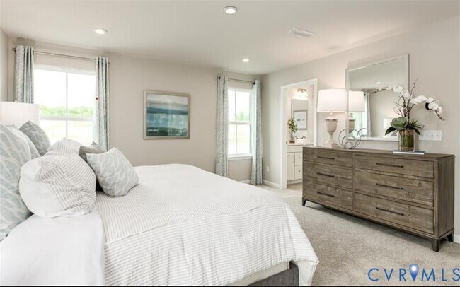 Foto del edificio - 4521 Padgett Pl