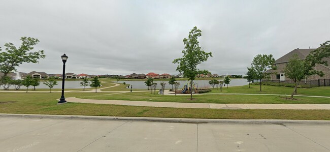 Foto del edificio - 962 Thoroughbred Ave