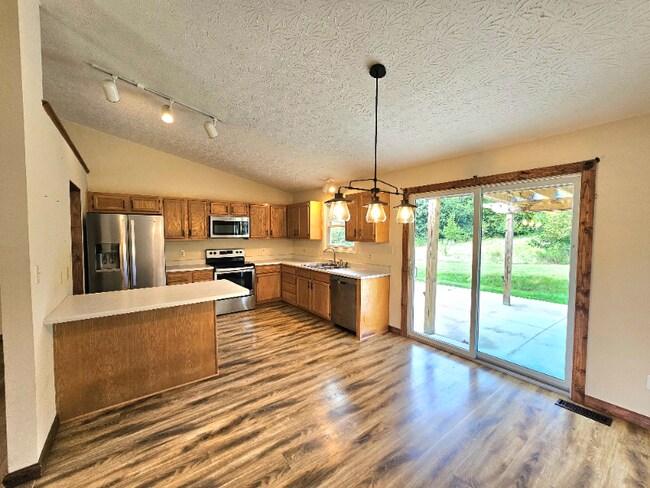 Foto del edificio - 7218 New Carlisle Pike