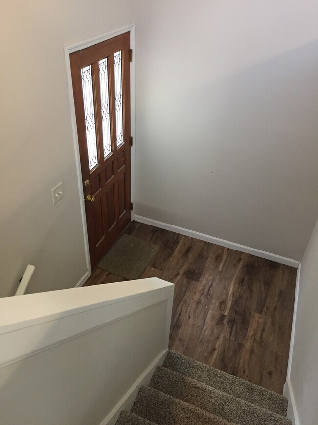 Entryway - 2314 Covey Ln