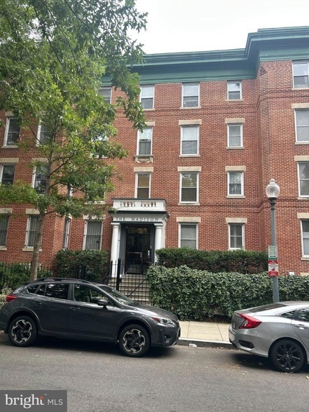 Building Photo - 52 Quincy Pl NW