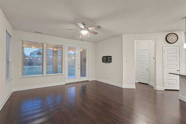 Foto del edificio - 8028 Hickory Branch Dr