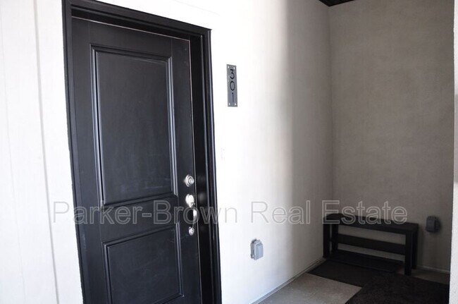 Foto del edificio - 1076 W 490 S