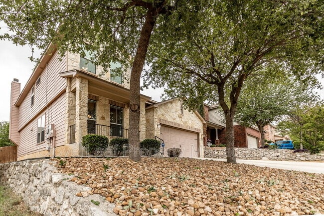 Building Photo - 5420 Nutmeg Tr