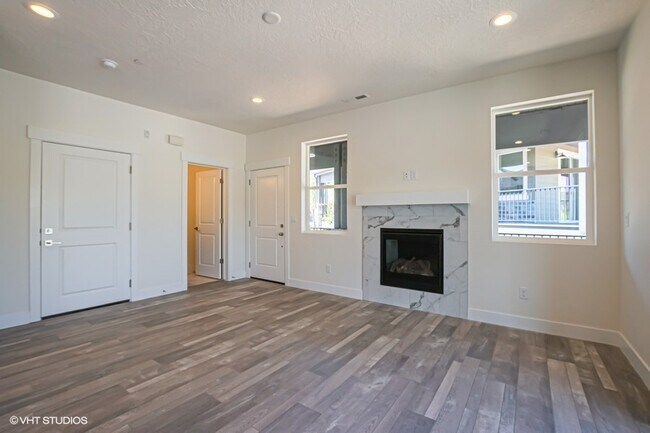 Foto del edificio - 3208 Quarry Springs Dr
