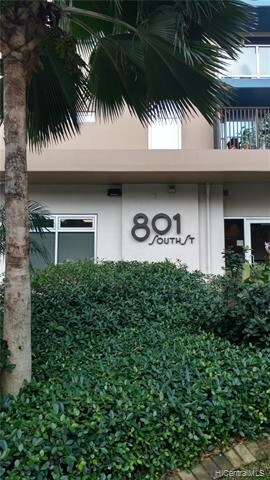 Building Photo - 801 South St