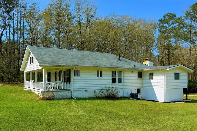 Foto del edificio - 7025 Rico Rd