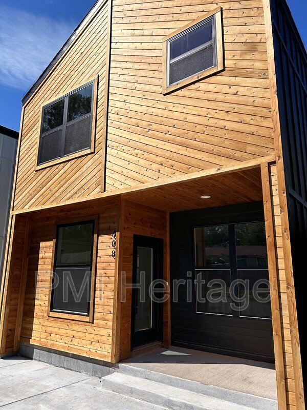 Foto del edificio - 608 N 6th St