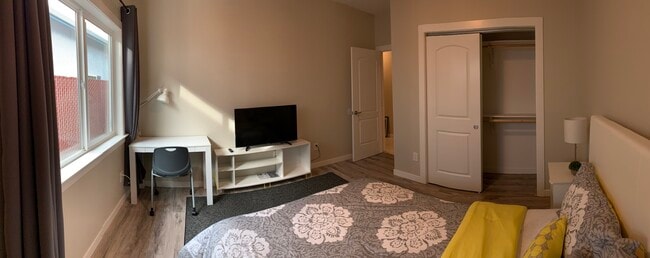 Building Photo - 651 BERNAL AVE