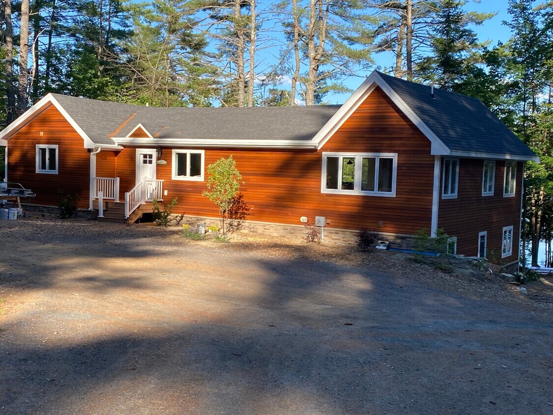 11 Knotty Pine Dr, Mount Vernon, ME 04352 House Rental in Mount