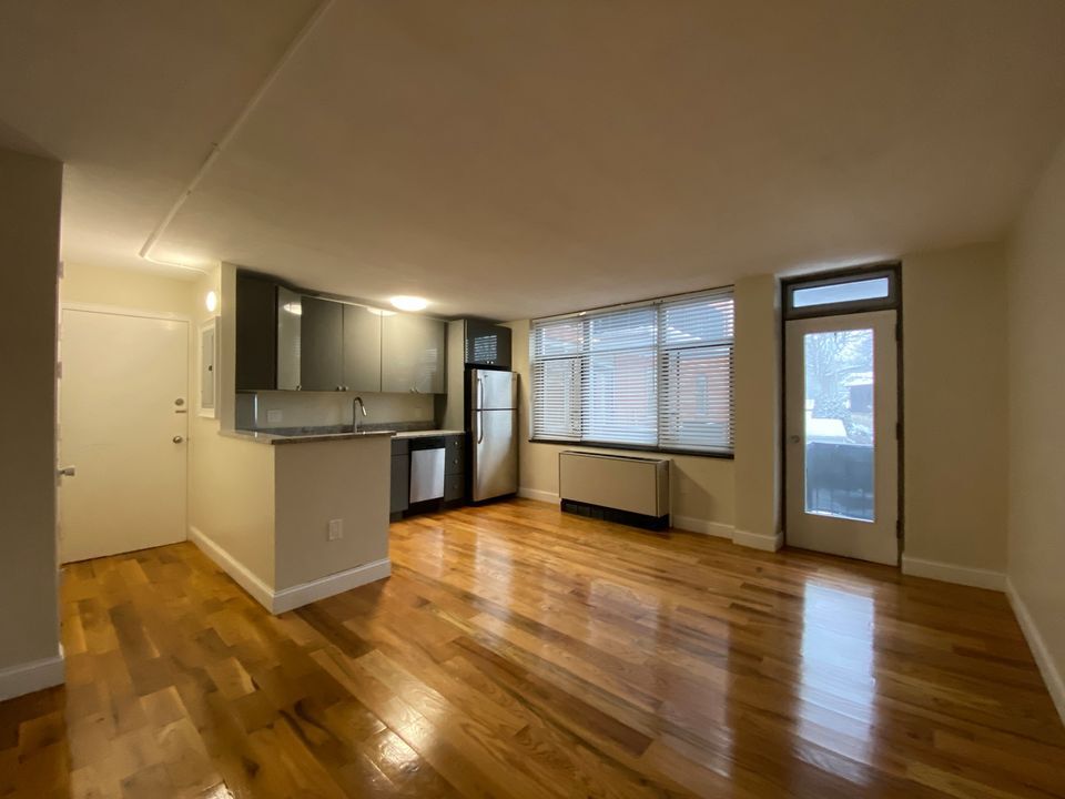 Primary Photo - 125 Trapelo Rd