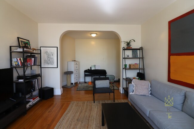 Building Photo - 30 Littell Rd