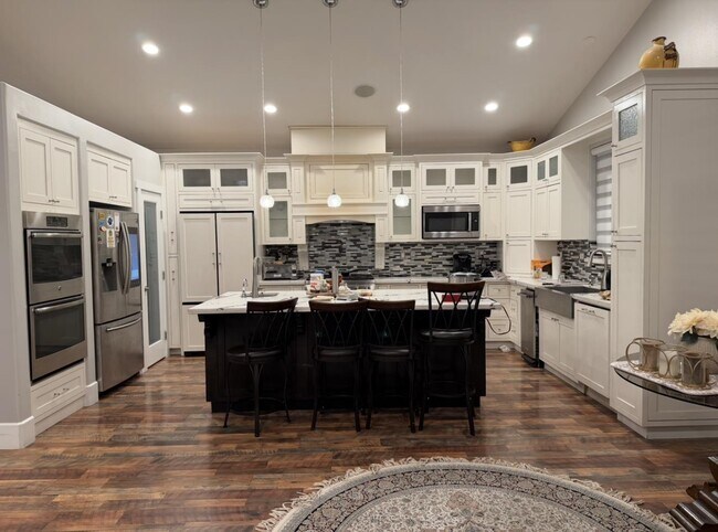 Foto del edificio - 3784 Norris Canyon Rd