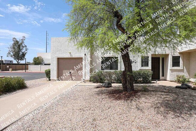 Foto del edificio - 2548 W Canyon Crest Cir