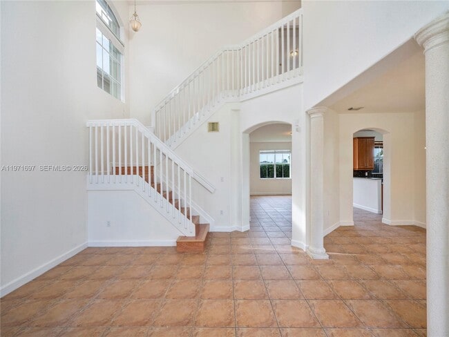 Building Photo - 12348 SW 125th Terrace