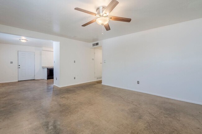 Foto del edificio - 434 N Norris Ave