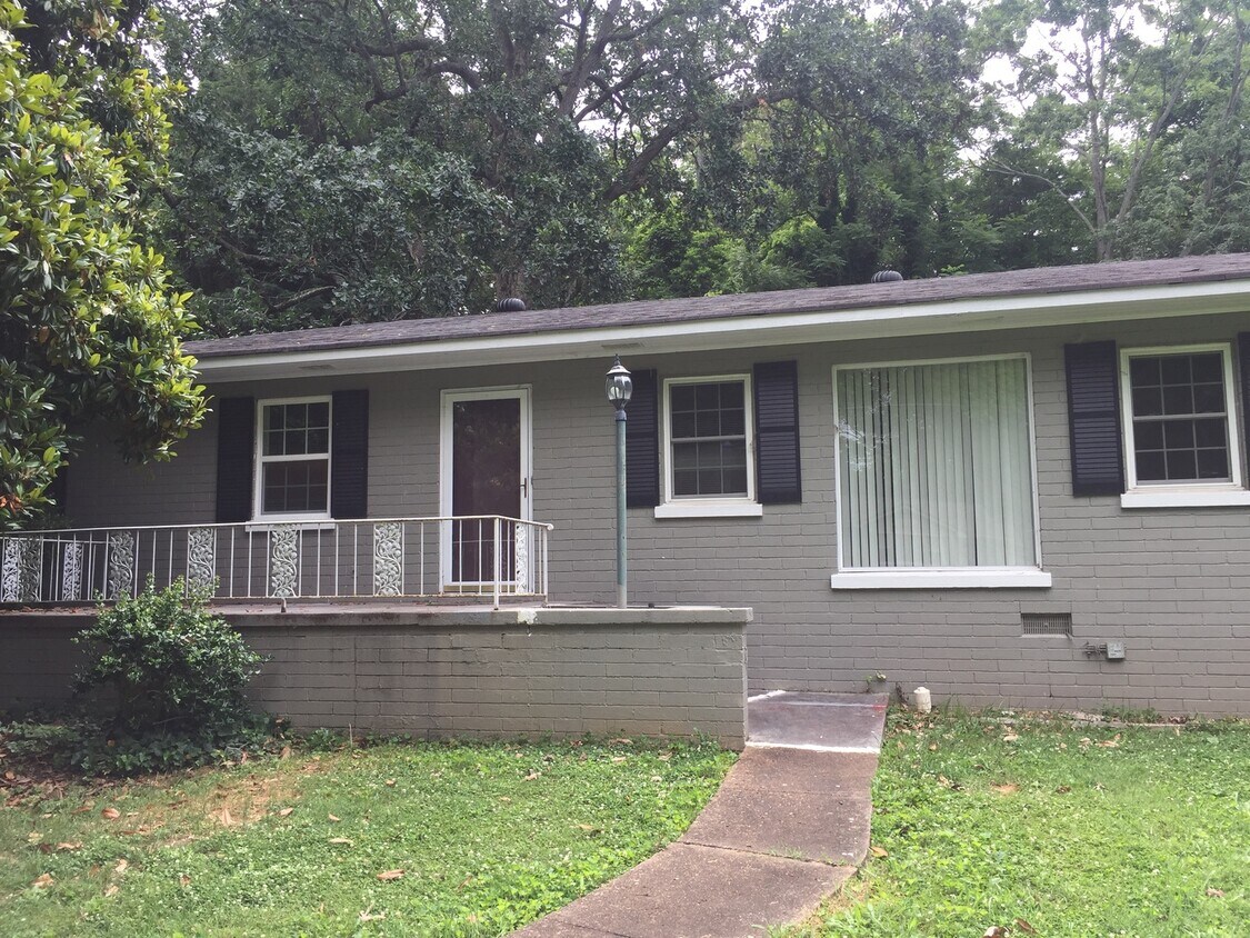 Foto principal - 1910 Baugh St NE