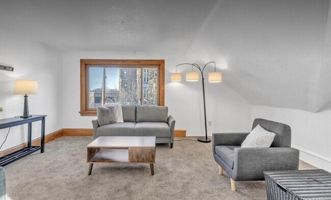 Living Room - 2927 N 52nd St