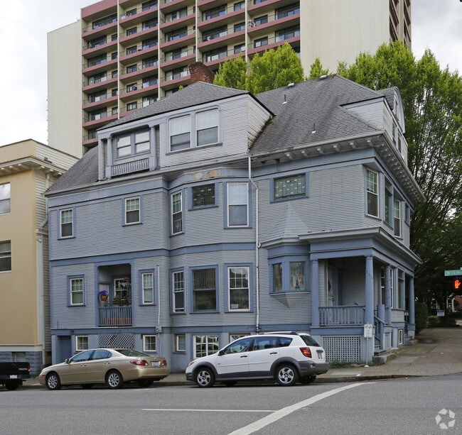 Building Photo - 1402-1406 SW 12th Ave