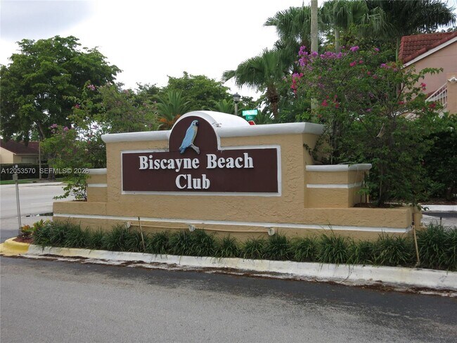 Foto del edificio - 10440 SW 156th Ct