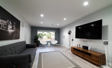 Building Photo - 757 Ocean Ave