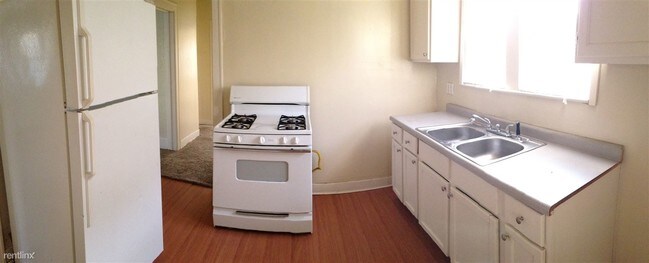 Building Photo - 2 br, 1 bath Apartment - 638 Oakdale St SE