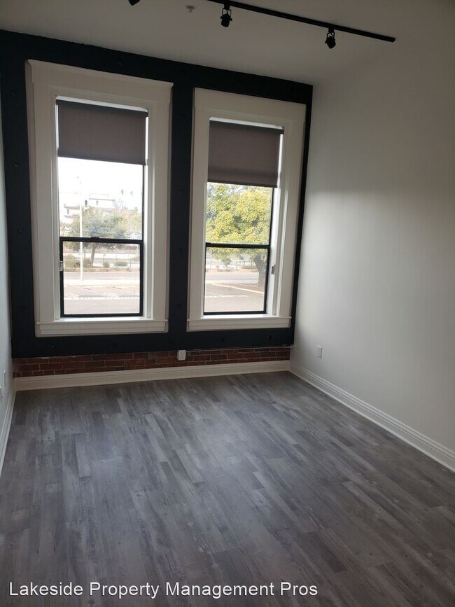 Foto del edificio - 175 E 2nd St