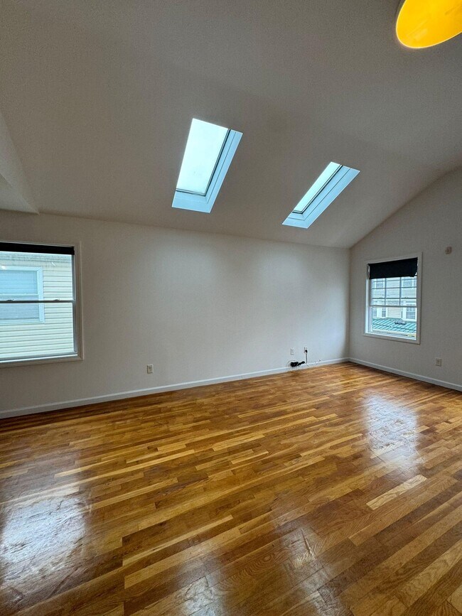 Foto del edificio - 29 Bostwick Ave