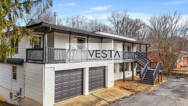 Building Photo - 2383 Dutch Cove Rd