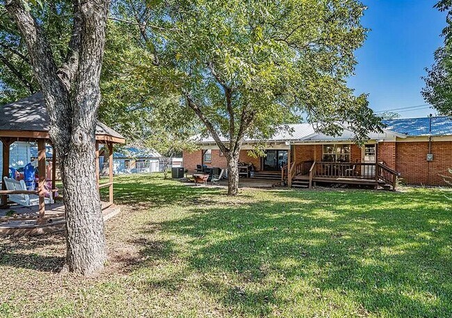 Foto del edificio - 1007 College Ave