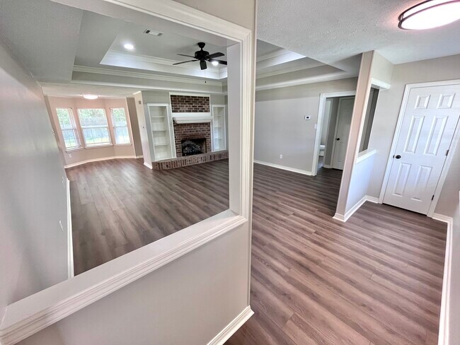 Foto del edificio - 2235 Millwood Dr