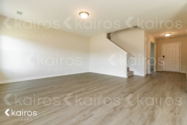 Foto del edificio - 29 Red Oak Dr.