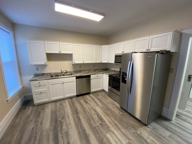 Cocina - 358 Kingwood St