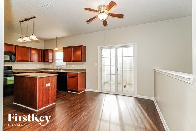 Building Photo - 2797 Bluewood Way