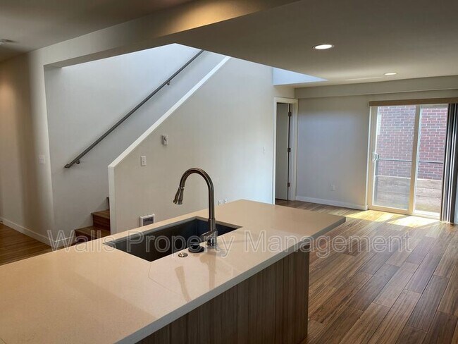 Foto del edificio - 6408 Phinney Ave N