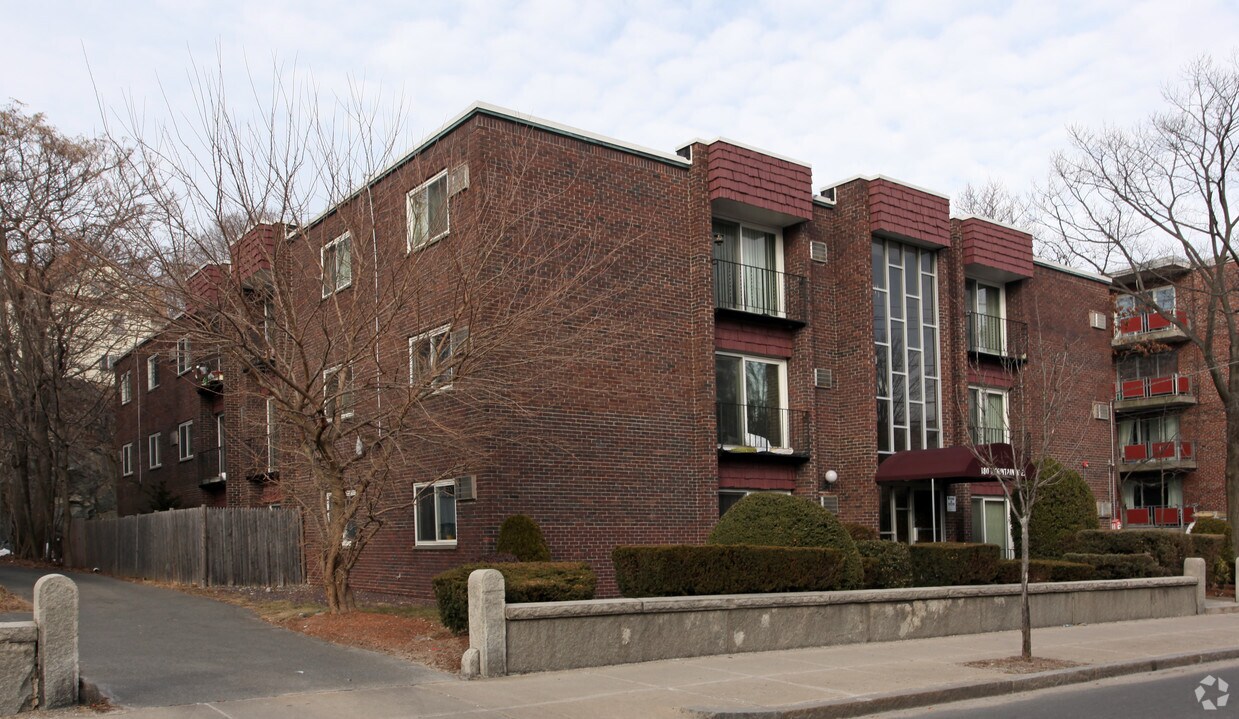 180 Mountain Ave, Malden, MA 02148 Apartments in Malden, MA