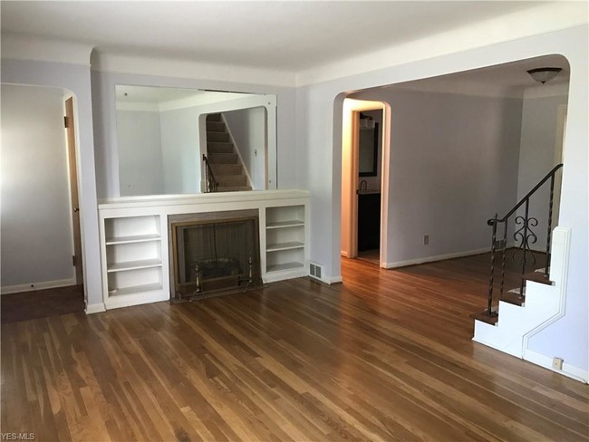 Foto del edificio - 3237 W 153rd St