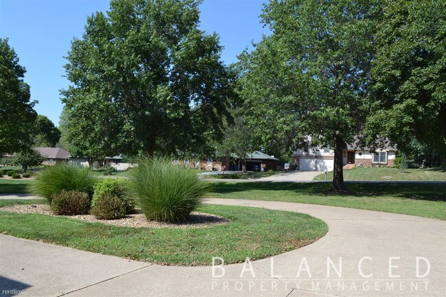 Foto del edificio - 5 br, 4.5 bath House - 7535 SW 33rd St