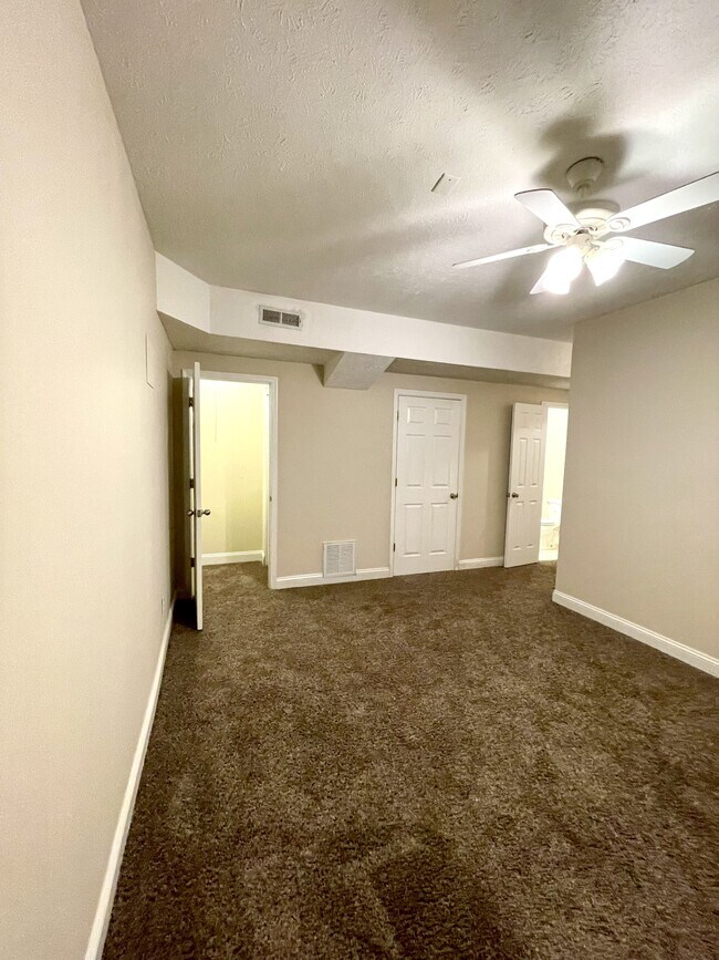 Foto del edificio - 604 Northwynd Cir