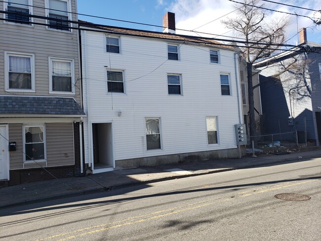Front of Building - 109 E Main St