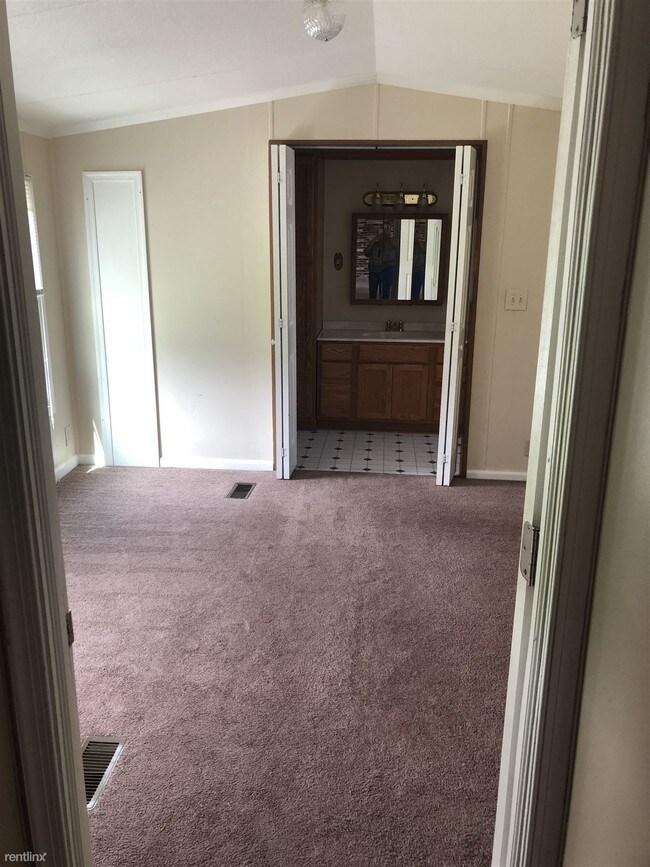 Building Photo - 2 br, 2 bath Mobile Home - 3 Denbigh Ln
