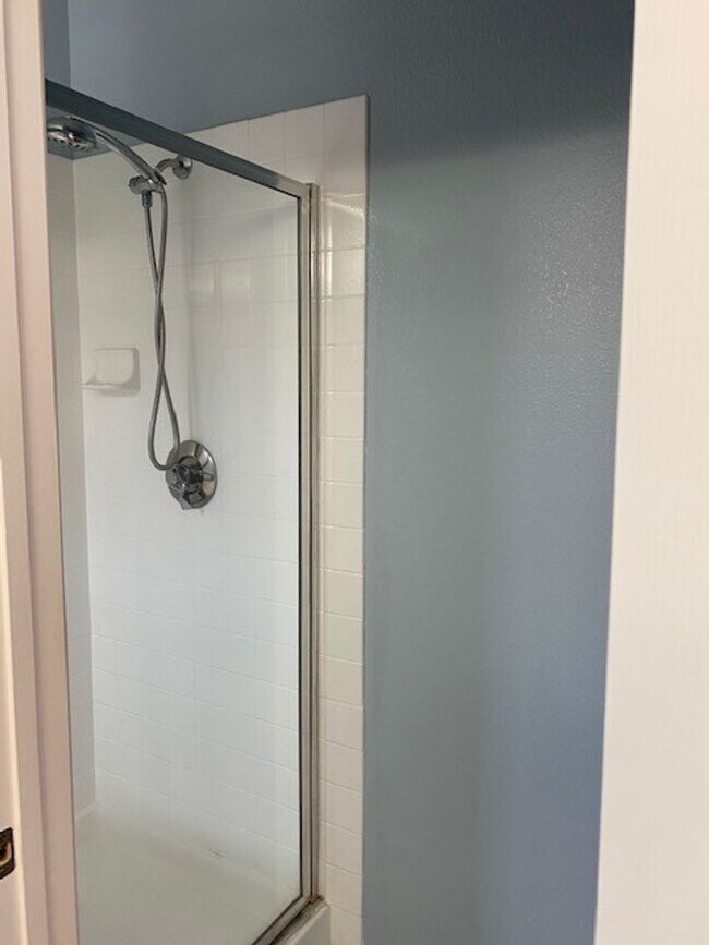 Foto del edificio - ** Coming Soon ** Gated Alturas Home with ...