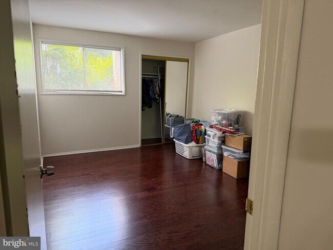 Building Photo - 7260 Donnell Pl