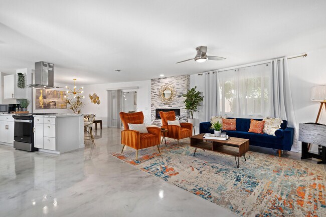 Building Photo - 46464 Roudel Ln