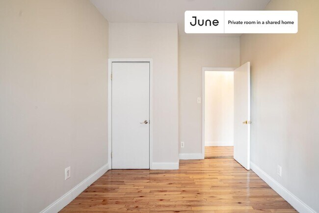 Foto del edificio - Room in Shared 4 bed/1 bath home