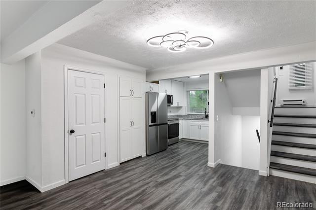 Foto del edificio - 1190 Poplar Ave